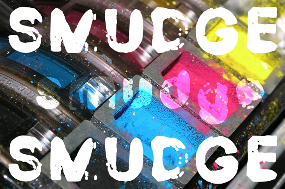 Smudge: A Script That Feels Human, Not Hand-Drawn